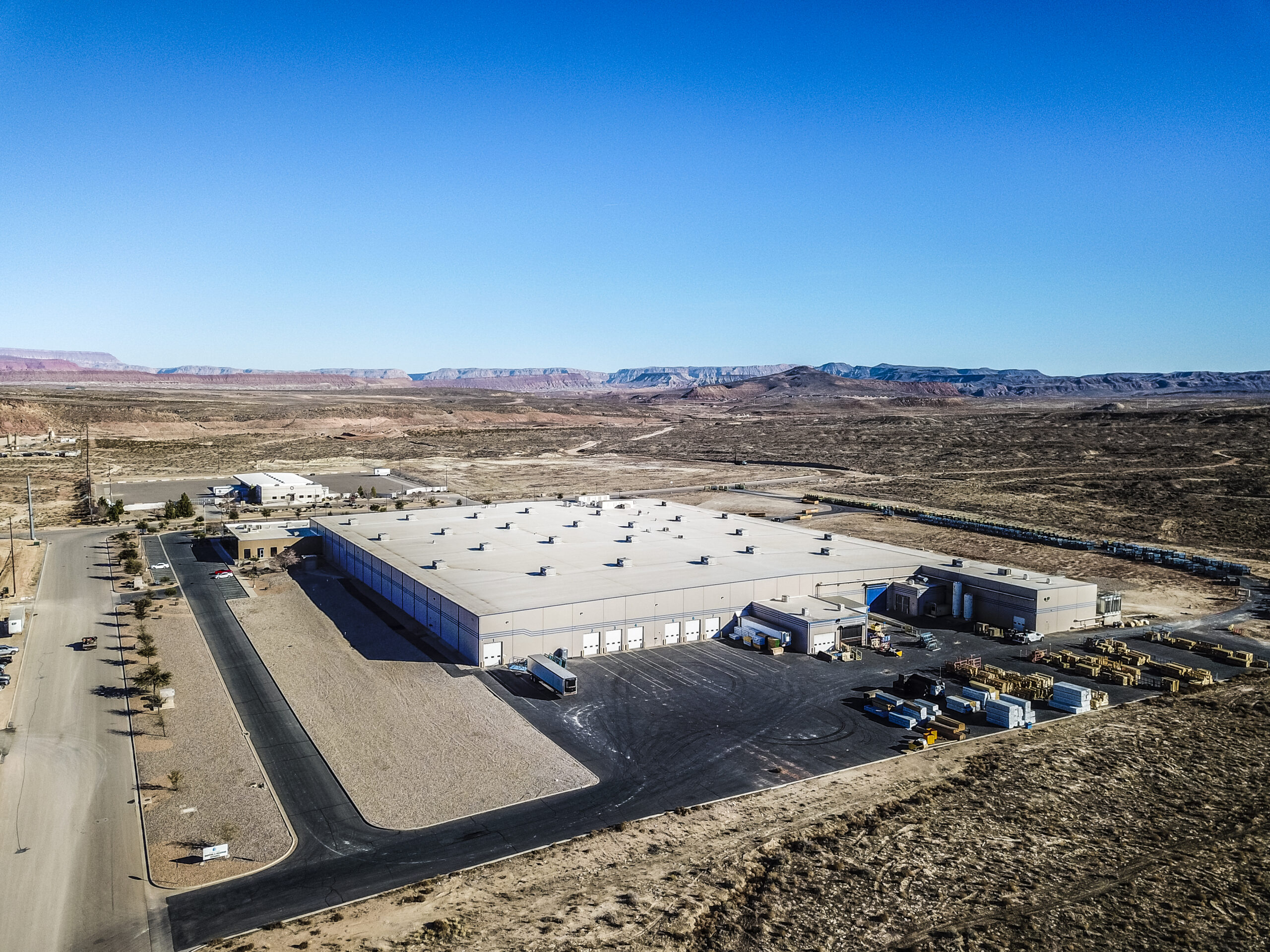 Large Manufacturing building sold in Saint George, Utah