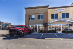 retail and flex space outside view located in Hurricane Utah