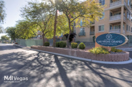 Las Vegas Grand Apartments' building and sign