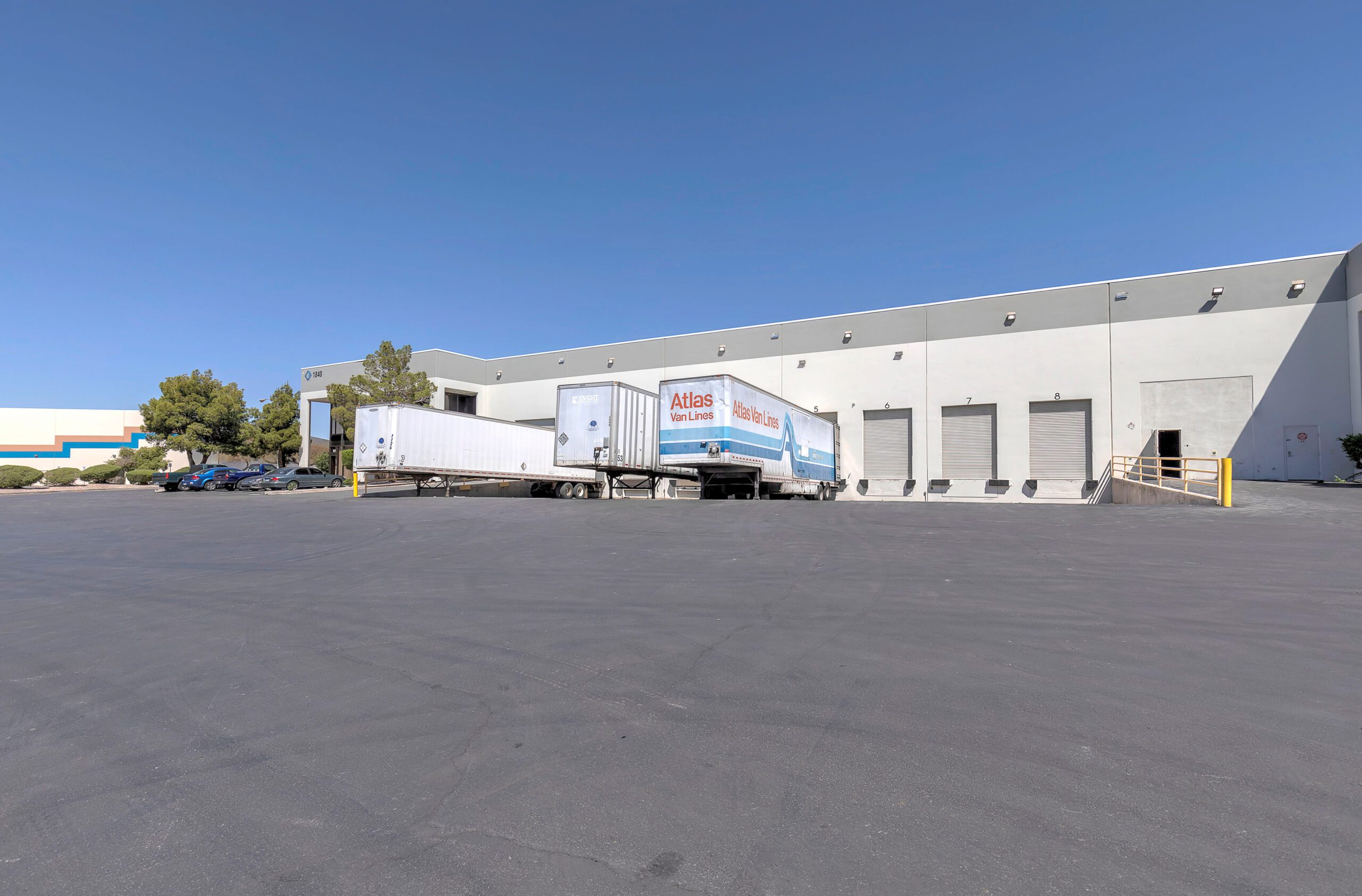 New warehouse docking for Ace Van Lines
