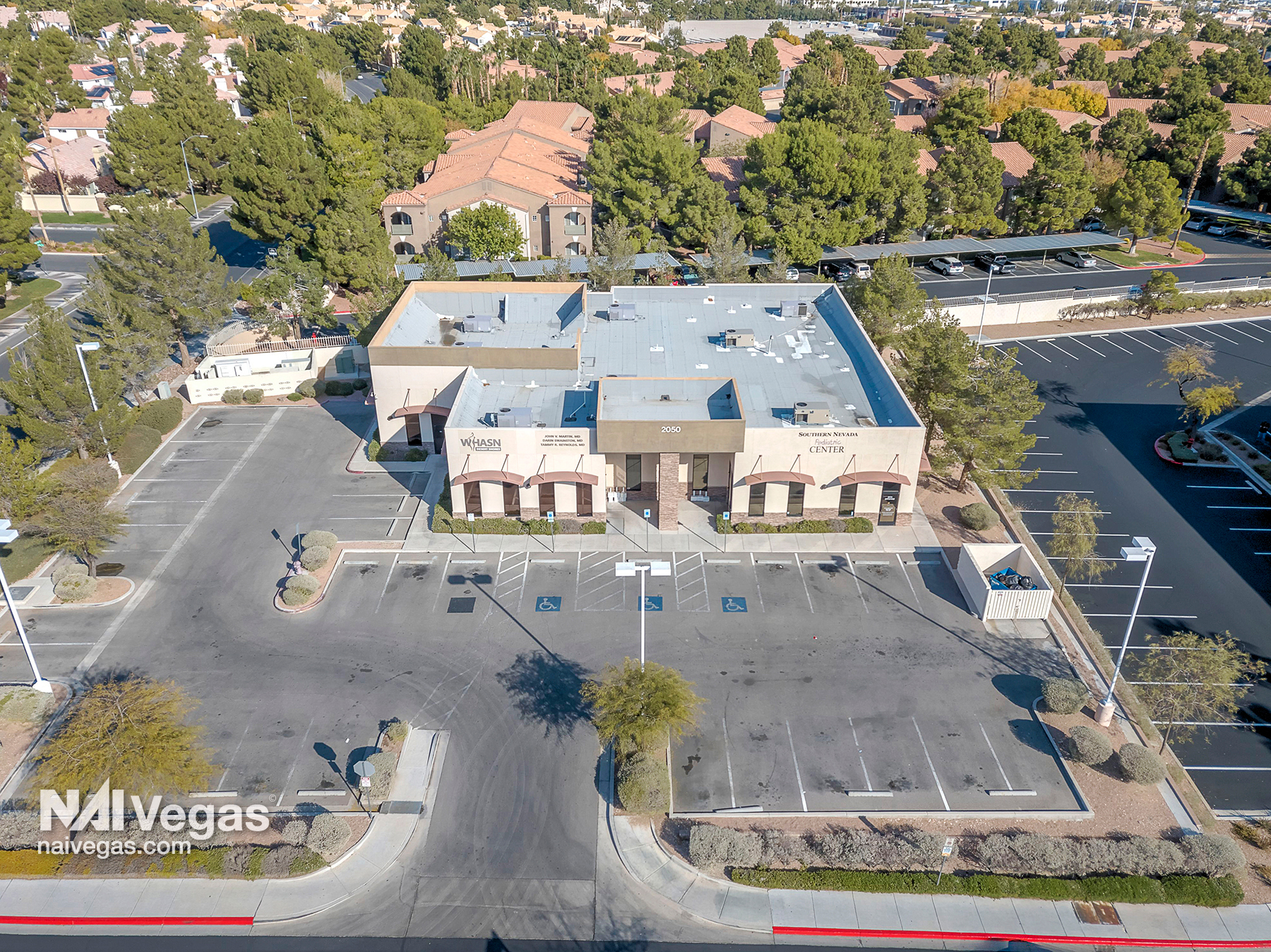 Professional medical office sold by McCullough Jaynes Investment Group