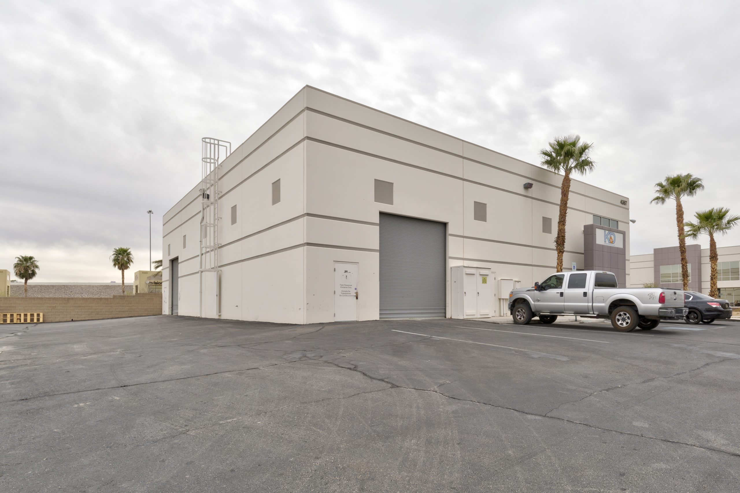 Commercial building located off of sunset rd in Las Vegas